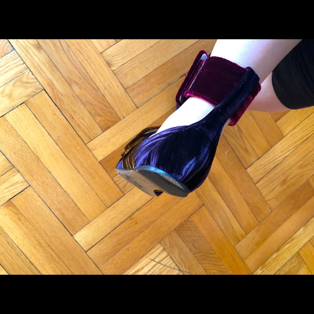 Shoes - Picture 7 of 7